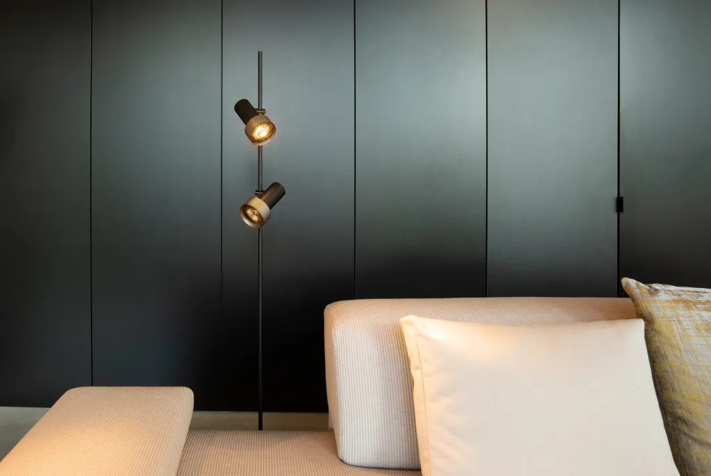 2ThirtyFloor_01_03-scaled.webp