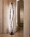 in-the-wind-floor-black.webp