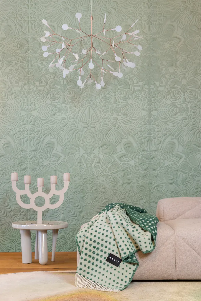 Moooi_Blooming_Seadragon_Blanket_Sage_Forest_Applied.webp