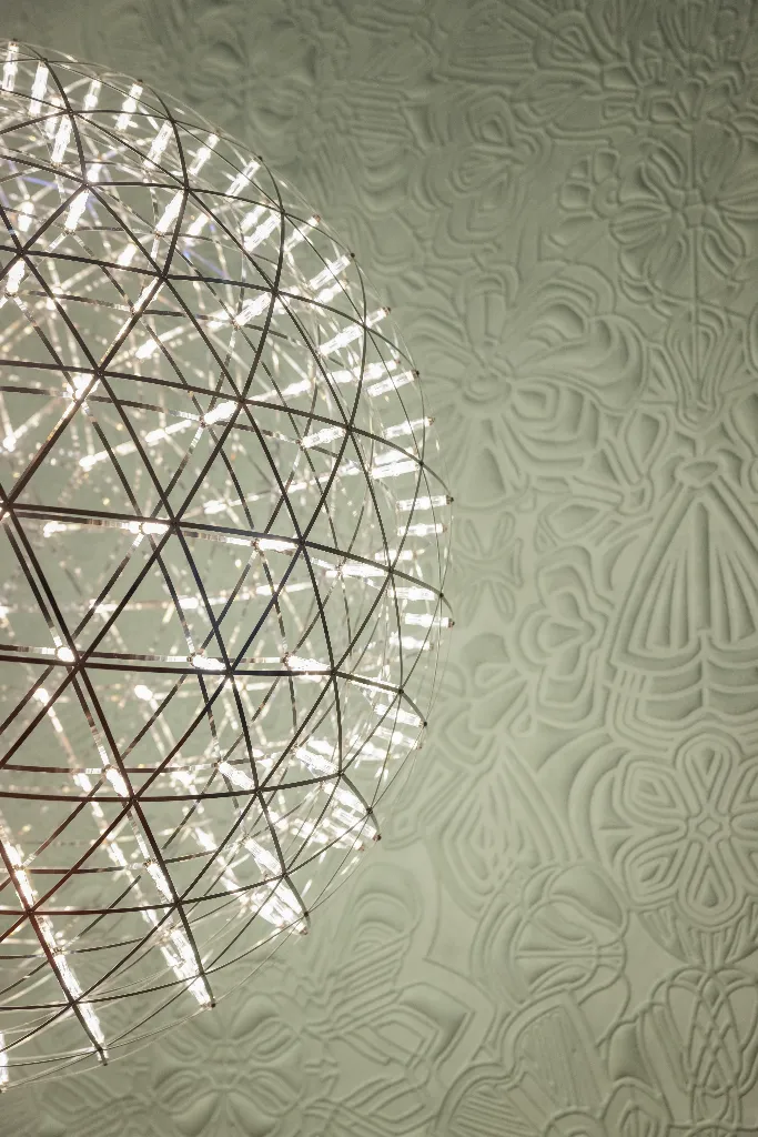 Moooi-Milan-2022-Raimond-II-detail.webp