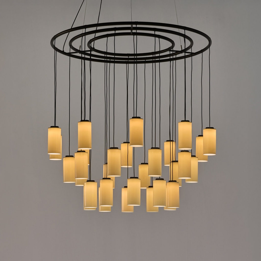 Cirio Chandelier: Lampshade: White porcelain. Dimming: DALI.