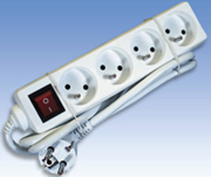 AC stekkerdoos + Schakelaar - 4x 2P+A 16 A met snoer - 3G1.5 - Wit - 3m