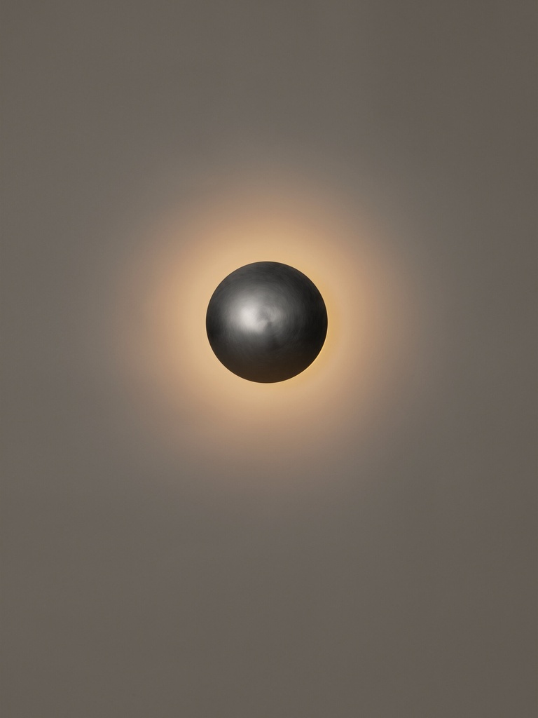 [SNC-DISWA01] Disco: : Satin nickel structure and lampshade.