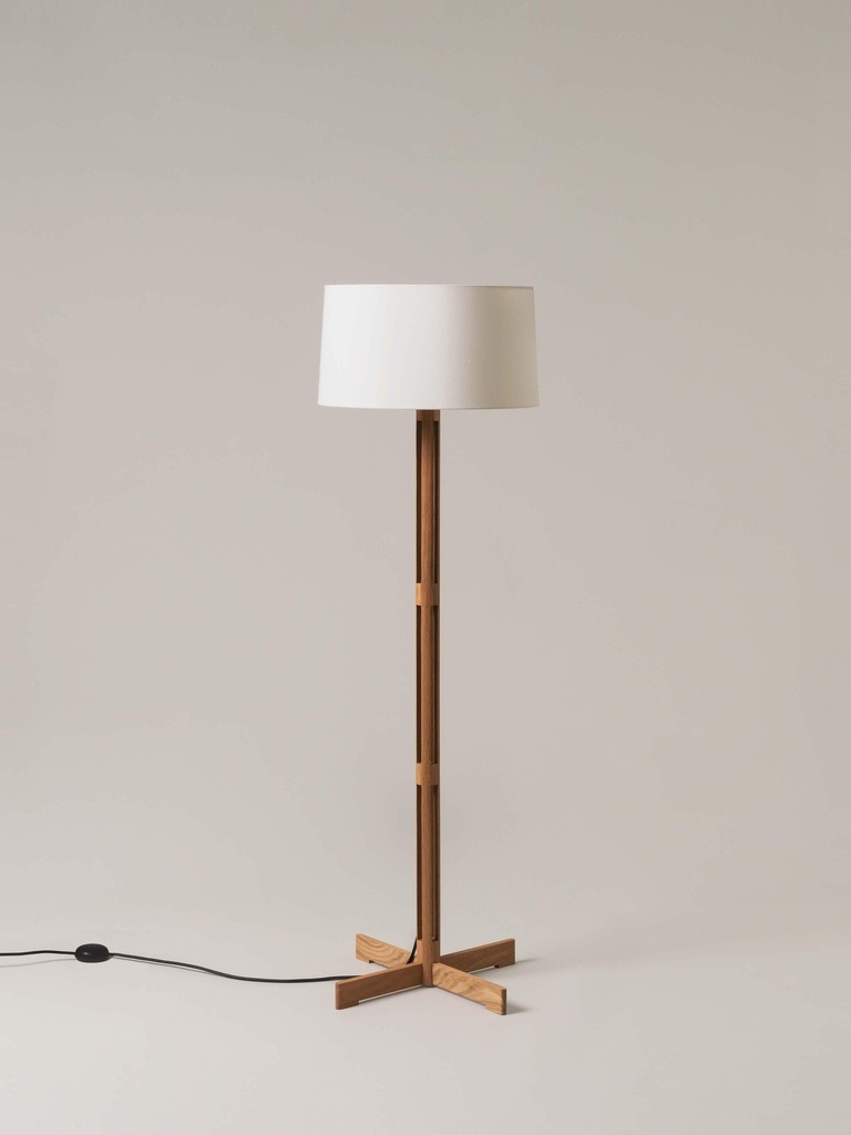 FAD: Natural oak wood structure White linen lampshade