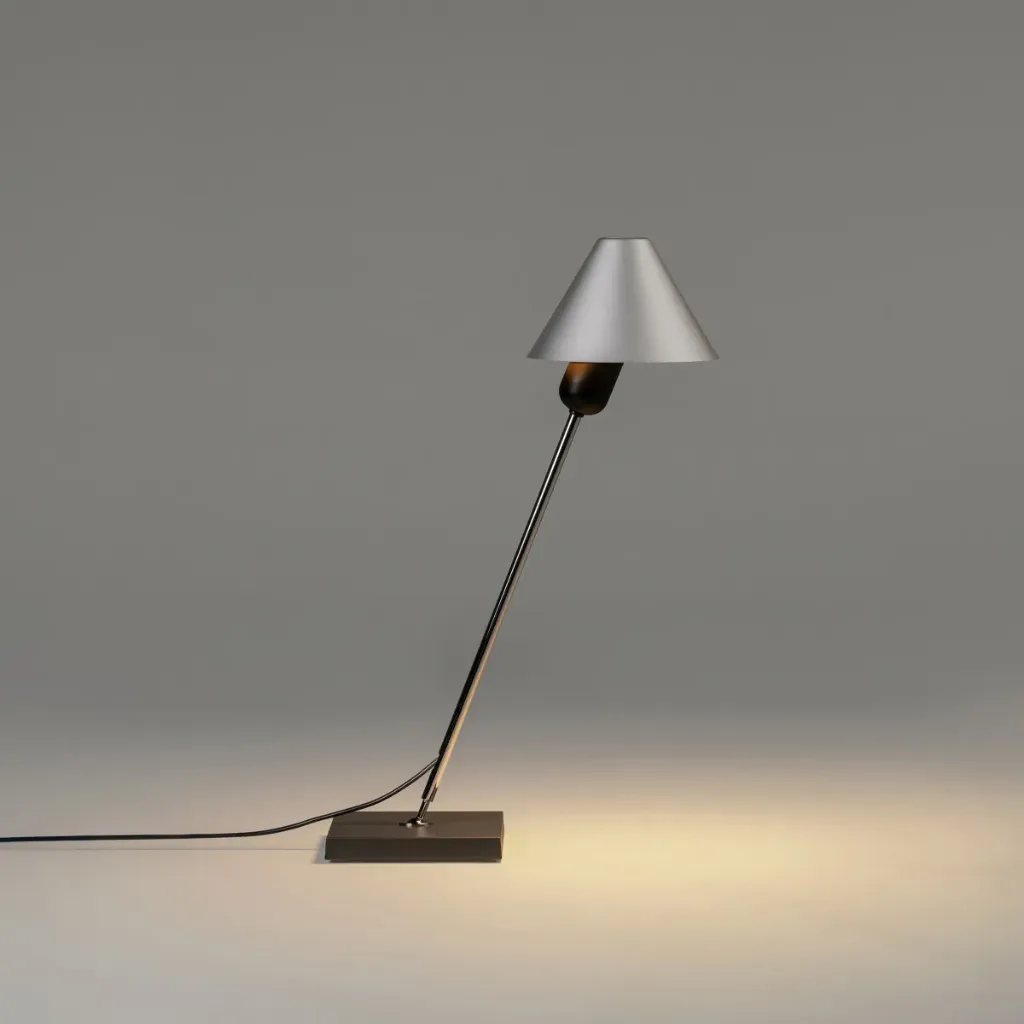 [SNC-GIRTA03] Gira: Orientable lampshade: Natural anodized aluminium.