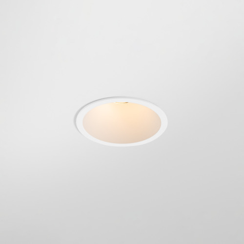 Modest Recessed 74 1x IP55 LED 2700K Medium DE White Structure