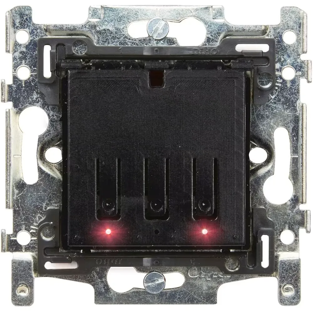 [QBU-SWC0102T/NNB] Schakelaar-Thermostaat 1- of 2-toets serie Niko RGB zonder afwerkingsset