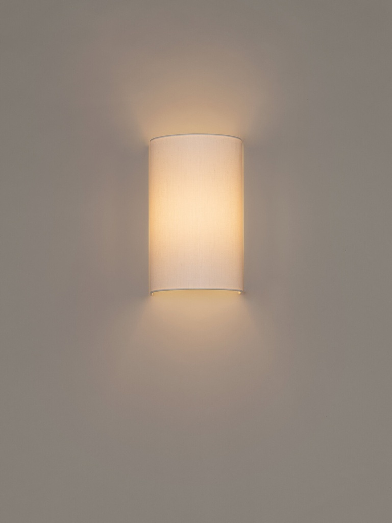 Singular: : Chrome-plated structure. : White linen lampshade.