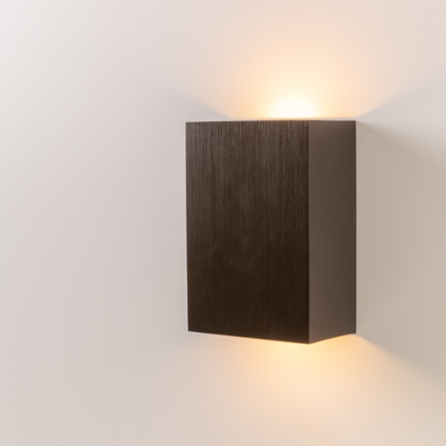 Sulfer Wall Up/Down 2x LED 2700K Trailing Edge DI Bronze Brushed