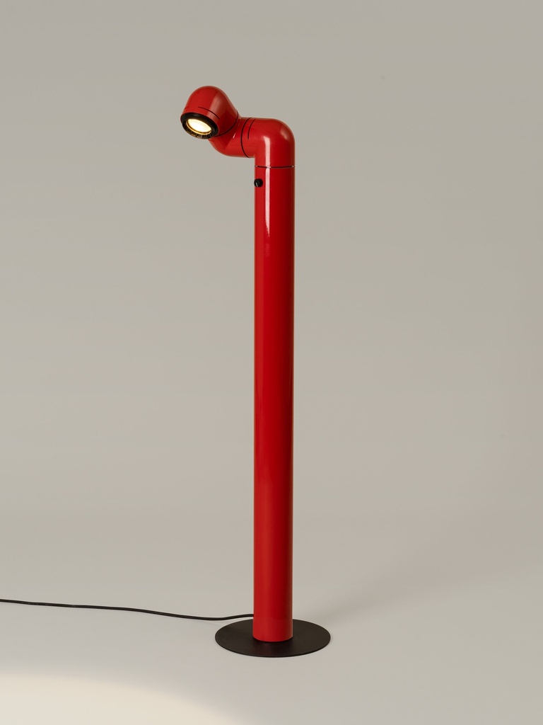 [SNC-TATSA02] Tatu Alta: Orientable structure: Pure red.