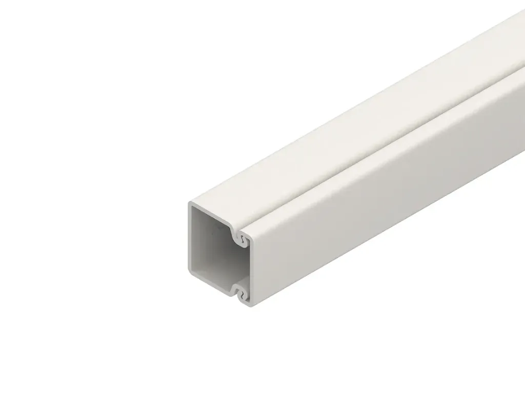 [KHN-HKL2030.6] Wandkanaal, PVC, RAL 9001. 18x30mm, L=2m