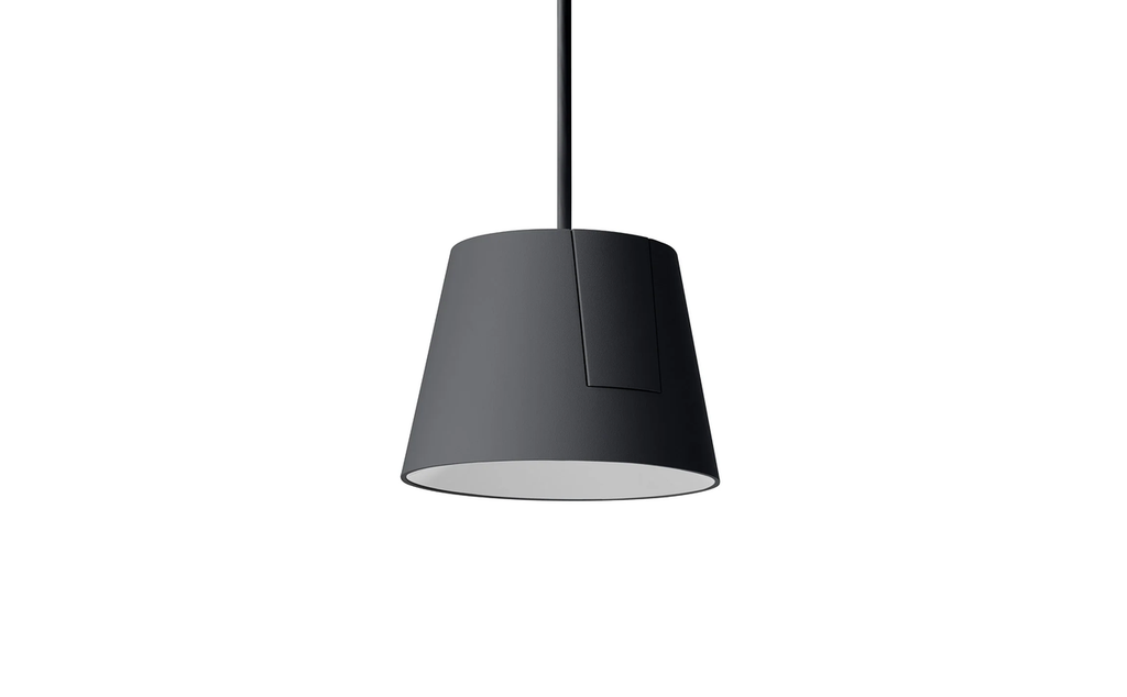 [WAS-222S105271] w222 Focal s Phase-cut dim Jet black (RAL 9005)