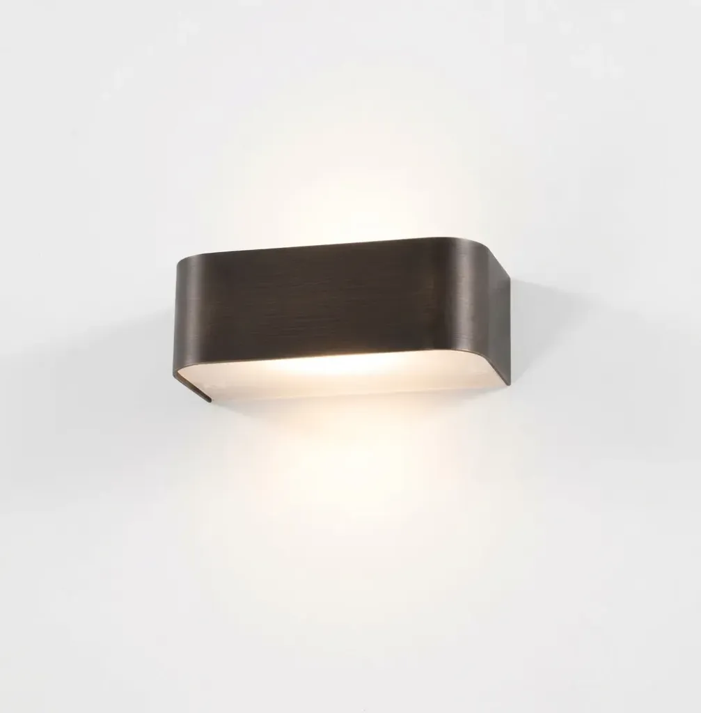 [TOS-T21A4DOE] NICE Wall indoor - 12W LED 2700K - Dim Triac - Brons